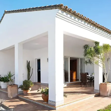 Villa Con Piscina Privada Y Wi-fi *